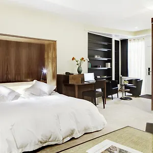 Du Commerce Otel